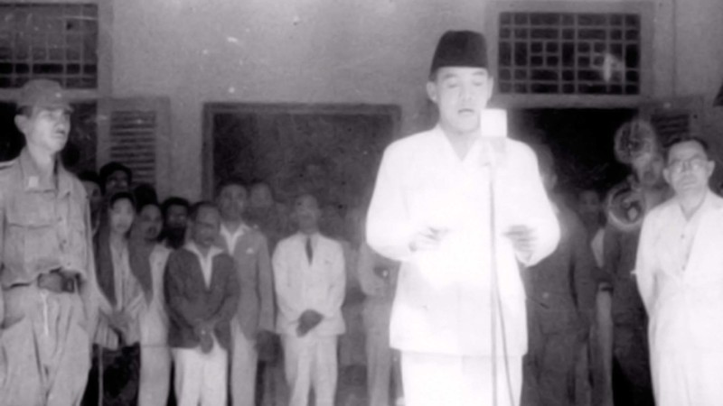 Indonesia National Revolution: Dutch Military Aggression in Indonesia (1945-1949)